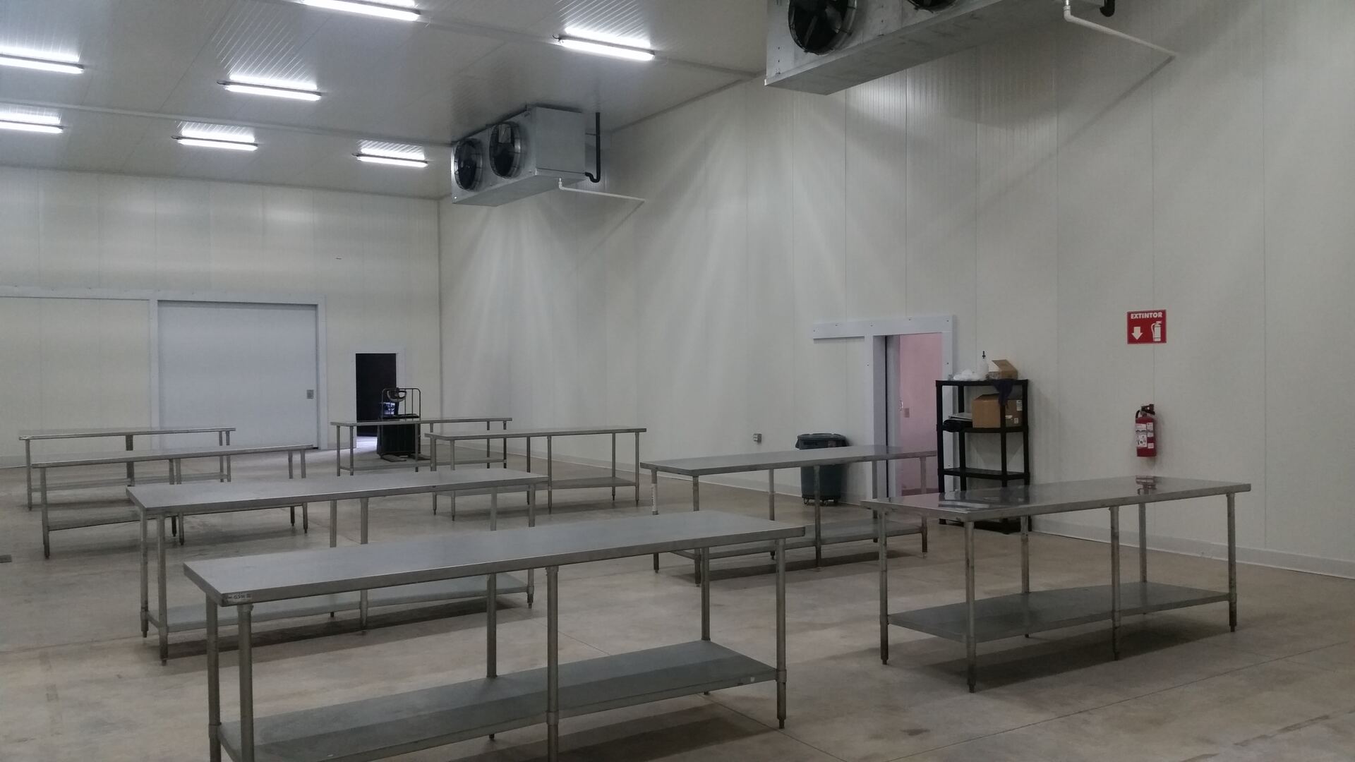 Second cold storage room with steel prep tables